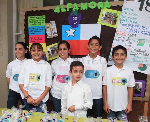 Mariana Ayón, Diego Bardan Ramírez, Cristy Sandoval, Roy Navarrete, Sofi Estrada, y Miguel Mijares.