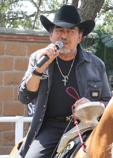 Su "&uacute;ltima aparici&oacute;n" fue la que tuvo el 16 de junio pasado cuando la Sociedad de Autores y Compositores de M&eacute;xico (SACM) le entreg&oacute; el premio Trayectoria y &Eacute;xito a la que no asisti&oacute; pero hablo por tel&eacute;fono con los presentes.