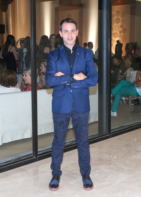 El duranguense Gabriel Rivera Barraza, planea para el próximo año abrir la segunda boutique de Carolina Herrera.