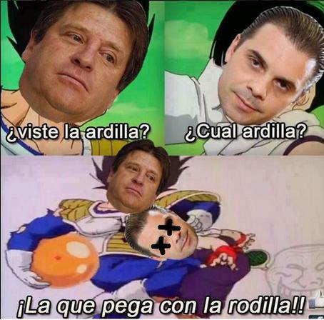 El director t&eacute;cnico y el periodista fueron comparados con im&aacute;genes de la serie animada Dragon Ball.