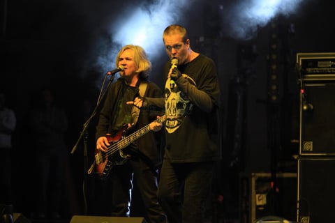 Noche de rock, pop y más