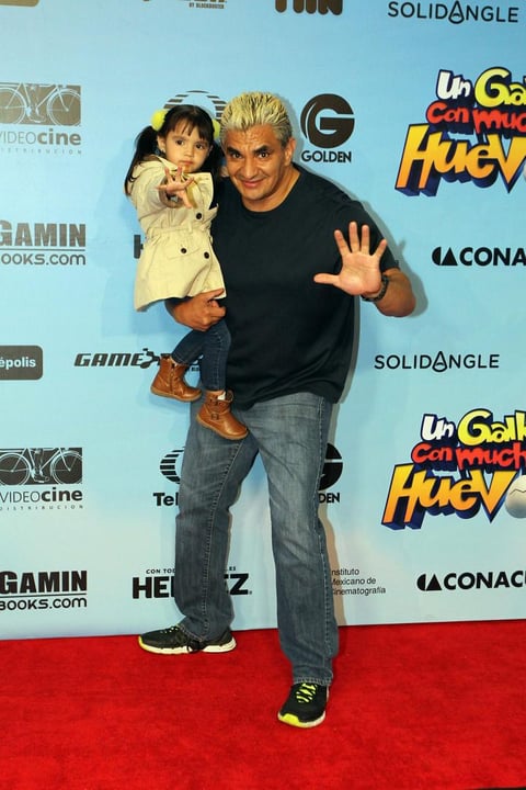 El Luchador Shocker fue uno de los invitados a la presentaci&oacute;n.