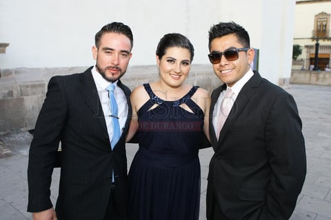 Osiel, Andrea y Antonio.