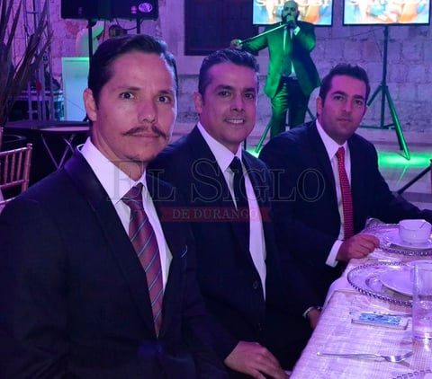 Alejandro de la Peña, Ignacio Orrante y  Lalo Gutiérrez.