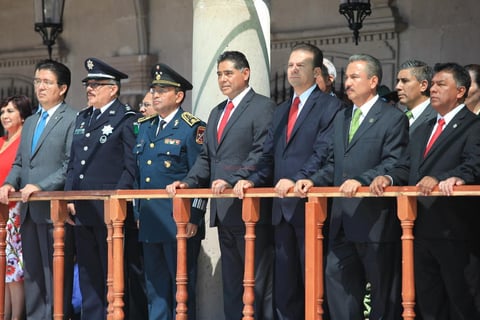 El recorrido comenz&oacute; a las 10:30 horas y recorri&oacute; desde la esquina de 20 de Noviembre y Cuauht&eacute;moc, hasta la plaza IV Centenario, donde una comisi&oacute;n oficial -encabezada por el Gobernador del Estado- se encarg&oacute; de recibir al contingente.