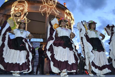 Participaron agrupaciones de danza y el grupo &lsquo;Voces&rsquo;.