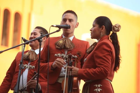 Hoy comienzan dos de las actividades m&aacute;s esperadas dentro del festival que a&ntilde;o con a&ntilde;o se realiza en Durango: las galas de danza y mariachi.