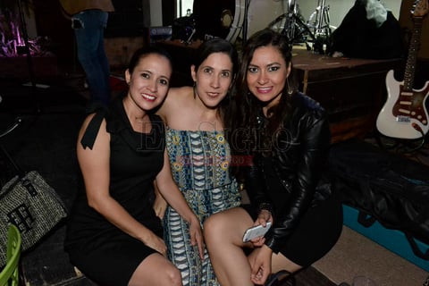 Nash Patiño, Roxana Reyes y  Mayra Pérez.