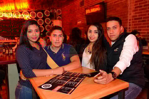 Edith, Daniel, Ricardo y Sara.