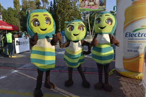 Durante el recorrido, los puntos de hidrataci&oacute;n contaron con animaci&oacute;n.