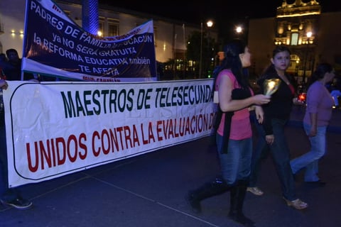 El contingente parti&oacute; con rumbo a la Plaza de Armas.