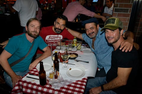 Los actores Alfredo Ahmert, Eduardo Victorio, Hugo Albores y Raúl Méndez.