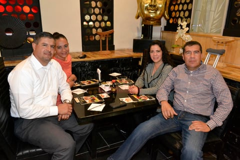 Mauricio, Vrrónica, Eduardo y Sandra.