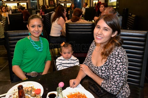 Paulina, Lía y Sara.