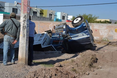 El accidente alarm&oacute; a los vecinos de la colonia Villa Jard&iacute;n.