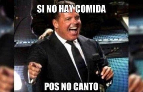 Luis Miguel suspendi&oacute; dos conciertos en el Auditorio Nacional y los 'memes' no se hicieron esperar.