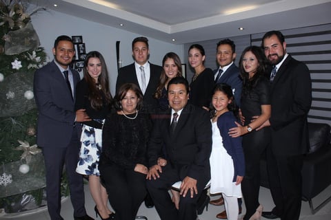 Con la familia de la novia.