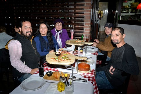 Iram, Mireya, isabel. Iran y Arim.