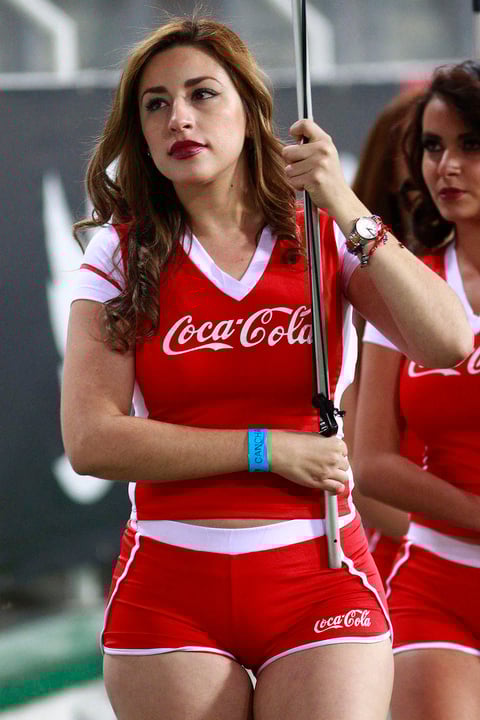 La bella tapatía en el Estadio Jalisco.