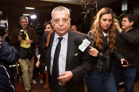 César Bono se mostró renuente a hablar frente a la prensa.