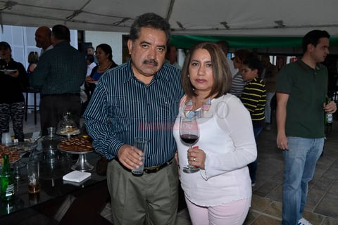 José Reyes y Lupita.