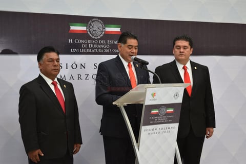 &ldquo;Que Durango siga siendo ejemplo a nivel nacional&rdquo;, manifest&oacute;.