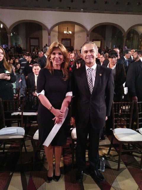 La gobernadora del estado de Sonora Claudia Pavlovlich y el jefe de gobierno de la CDMX Miguel &Aacute;ngel Mancera.