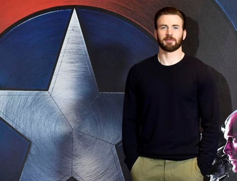 Chris Evans protagoniza la nueva entrega de Capitán América.