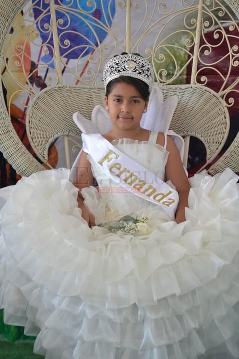 Fernanda I es la reina de la Primavera 2016.