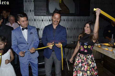 Pecora Nera presenta Fondue's Factoty