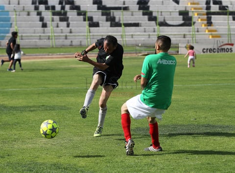 La pasi&oacute;n del futbol se vivi&oacute; al m&aacute;ximo en el Estadio Francisco Zarco.