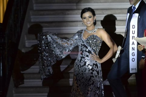 Tras la deliberación del jurado, Xitlali Frías se hizo del premio a Señorita Simpatía, mientras que el de Fotogenia y Elegancia se entregaron a Briseyda Sánchez y Sonia Deras, respectivamente.