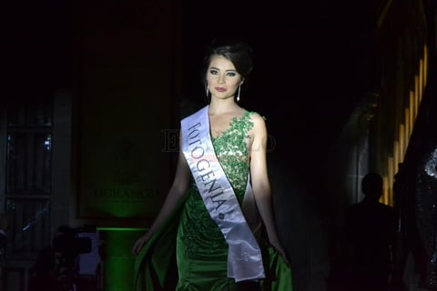 La premiación continuó con el tercer lugar para Briseyda, el segundo lugar, que otorga el título de Princesa Real fue para Xitlali Frías y terminó con el primer puesto designado a Andrea Núñez.