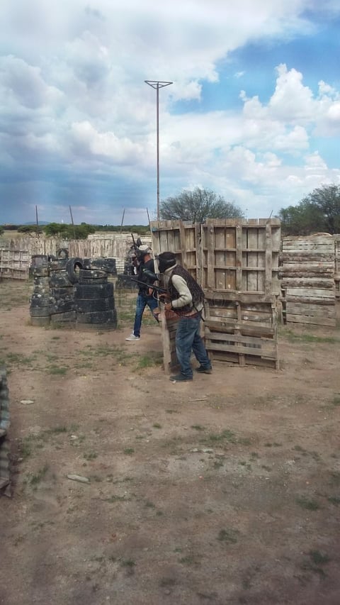 En este enfrentamiento deportivo se vivió un agradable ambiente y de convivencia.