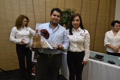 Agentes de viajes, medios de comunicación e invitados especiales se reunieron en el Hotel Gobernador para conocer más sobre los atractivos que Zacatecas ofrece a propios y extraños.