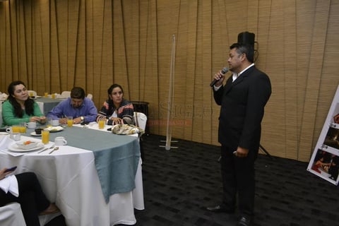 La historia, la arquitectura, la gastronomía y la cultura de Zacatecas protagonizaron una mañana en esta capital.