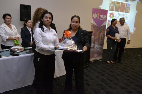 La historia, la arquitectura, la gastronomía y la cultura de Zacatecas protagonizaron una mañana en esta capital.