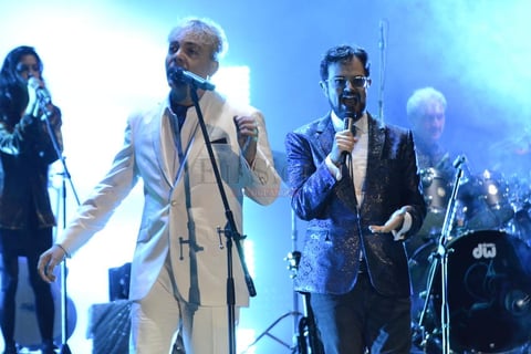 La noche de este viernes La Velaria de la Feria Nacional Durango tuvo la suerte de ser sede del concierto de Cristian Castro y Aleks Syntek.