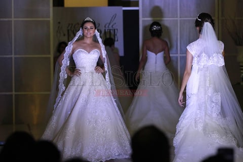 El Centro de Convenciones Bicentenario, recibió a cientos de visitantes que fueron testigos de este evento que se realizó el pasado sábado y domingo, ante una gran afluencia.