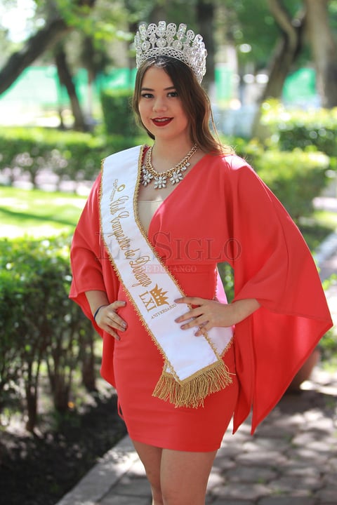 Ximena Guerrero Pérez, reina actual del Club Campestre de Durango.
