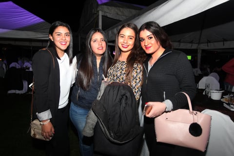 Emilia, Rebeca, Mariana y Zady.