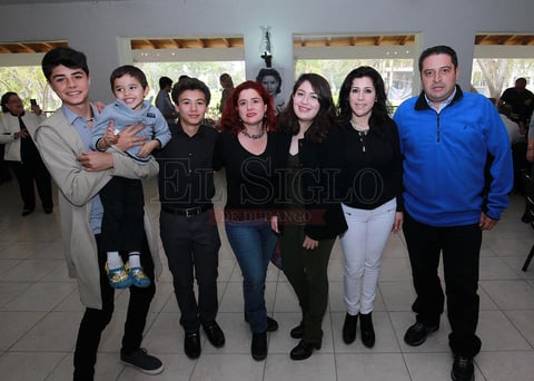 Primos Escalante González.