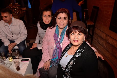 Celebración para Ana Hernández