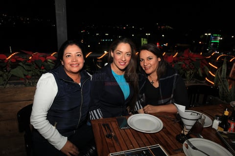 Isabel, Alejandra y Melinda.