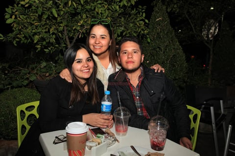 MInerva, Martin y Gloria.