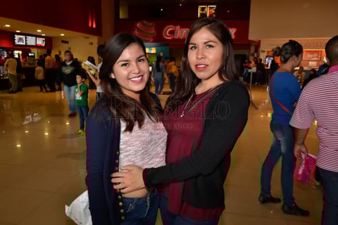 Joseline y  Patricia.