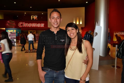 Noel Ayala y Karina Zavala.