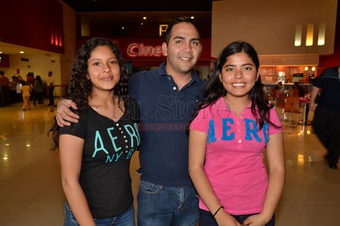 Devanhi, Dalila y Salvador.