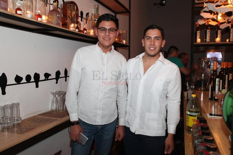 Gabriel Valles e Irving Méndez.