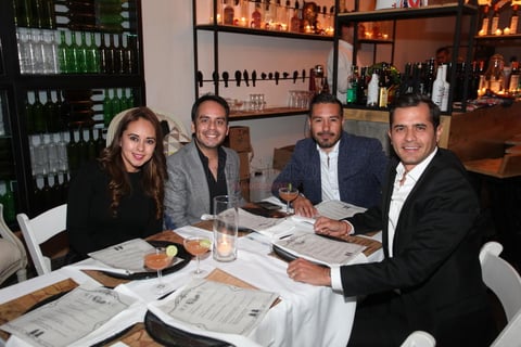 Francisco Rueda, Eduardo Anaya, Evy Mena y Tito Avalos.
